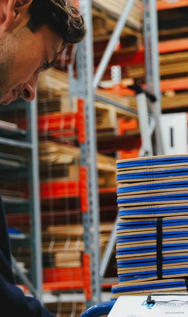 Voorbeeld van Duoline: voorgelijmde orthopedische supplementen met kurk, versteviging en EVA-toplaag, klaar voor directe verwerking.